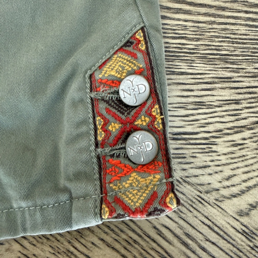 NYDJ Olive Green Cropped Pants Embroidered Hem Button Detail Size 2 - Picture 2 of 14